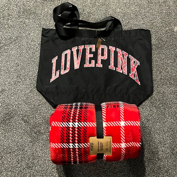 PINK Victoria's Secret Other - PINK Victoria’s Secret Bag/Blanket Bundle FINAL SALE